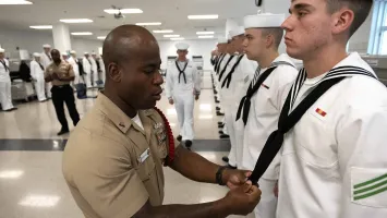 US Navy Enlisted Recruiting